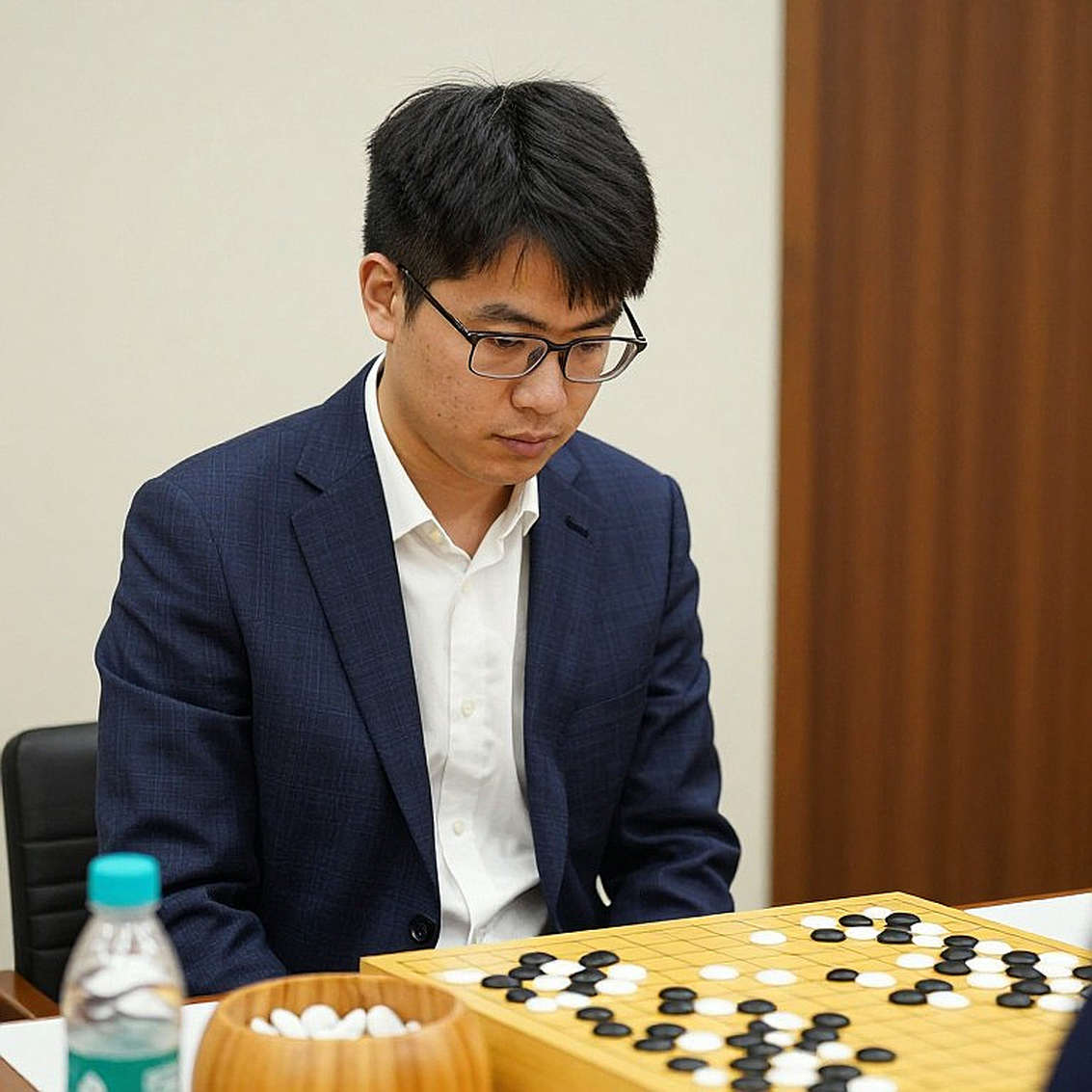 ChessBase Magazine #225: 27 मिनिएचर का स्पेशल, चार एनोटेटर और एक ऐसा दावा जिसके पीछे कोई लाइन नहीं